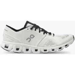On Running Women's Cloud X -Cheap On Running Store cloud x 2 fw20 white black w g1 1